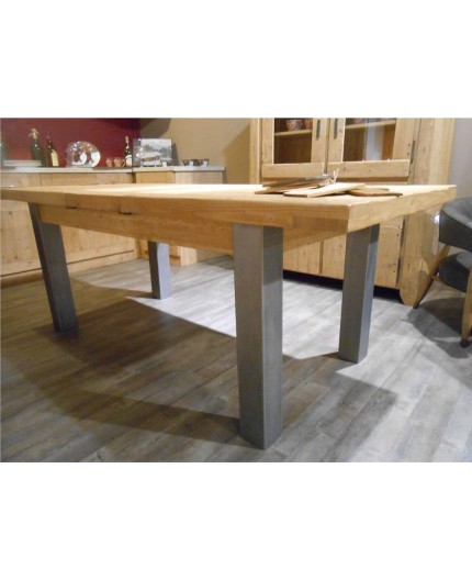 table pieds effet métal